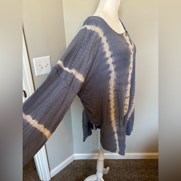 FREE PEOPLE Intimately Little Dreams Top in Blue/White - Picture 5 of 8